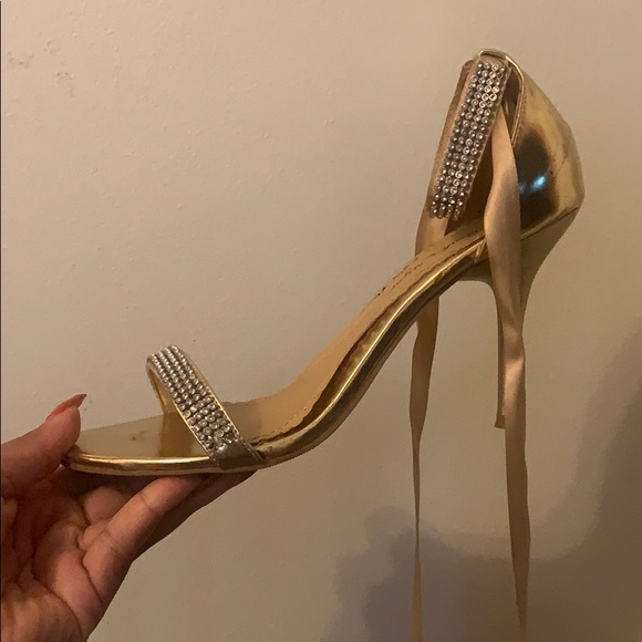 Formal jewel and ribbon heels - Picture 3 of 7